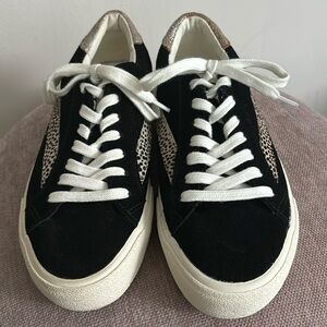 Madewell black suede low-top sneakers